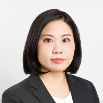 井内 千紗先生